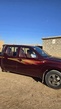 نافارا • ٢٠٠٩ • كير عادي