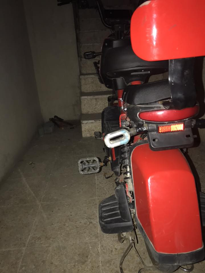 ‏ما طور شحن ‏للبيع سعر 350 ‏ما   طور نظيف￼ ‏ ‏ماشي￼ ‏شهر ونص ‏ ً.  نظيف￼￼￼￼￼￼ ماطور👈🏽 ‭0773 420 4002‬📞
