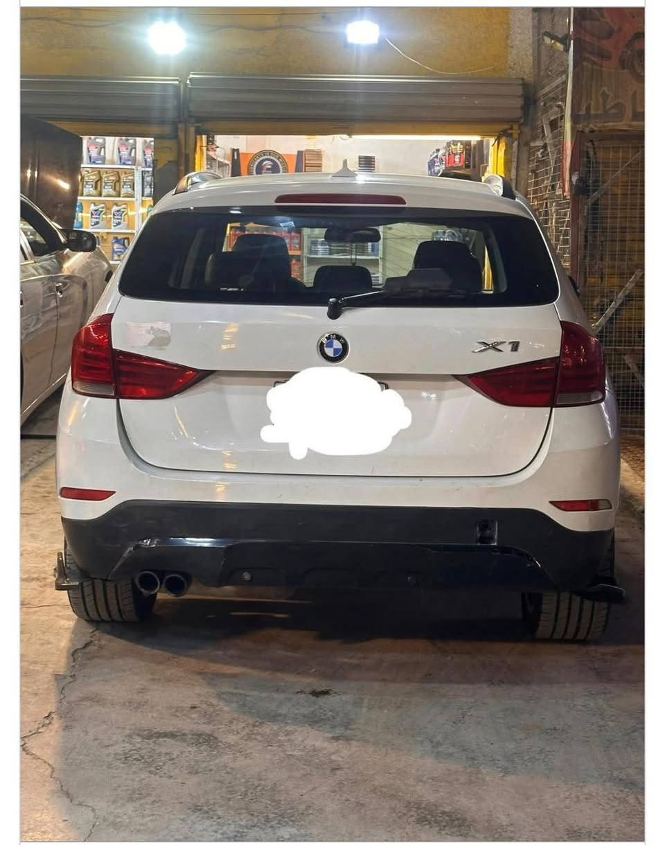 بي ام مديل 15 اكس وان
سلام عليكم 
بي ام اكس وان 
السياره حلوه ونضيفه 
قبل يومين مبدل ضفيره كامله هيه وعقل 
تبريد تتفئه 
كلشي شغال بيه 
تايرات نص عمر 
كير محرك كفاله 
رقم واسط 
مشروع وطني 
تحويل ثاني يوم 
السياره حلوه معنه الكلمه بس بيه الداعمه يرادله ترتيب 
كدامك السياره 
الصدر 80 بل ميه 
السعر 88وبيه مجال 
مكان بغداد بلديات 
بيع مستعجل محتاج 
*********** منتظر 
*********** حمزه ابو السياره
