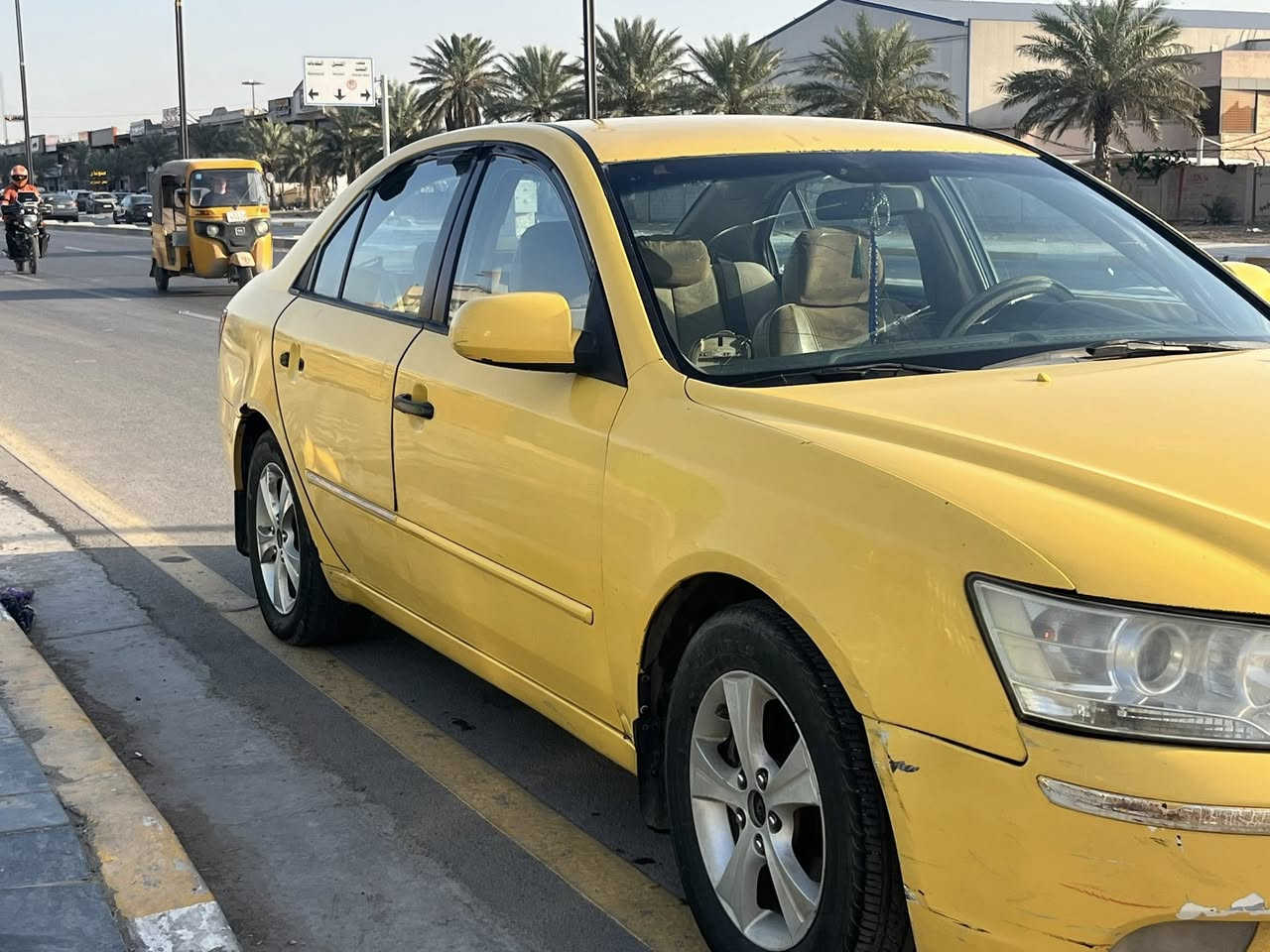 يا الله هوانداي سوناتا ٢٠٠٩
سياره خير من الله تبريد ثلج خير من الله تايرات جديده 
بيها منظومه مال غاز وبانزين ***********
