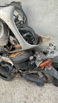 دراجه عصفوريه كوم حديد كفراتها كلها كامله كطعت نار وشمرتها بلبيت مكاني...