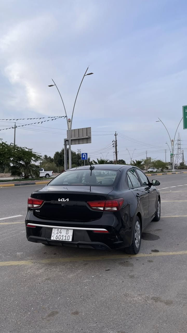كيا ريو 
مديل2023 

رقم بصره بأسمي سنويه تنتهي 2031
مكينه 1600ccدبل نوزل دوش8نمر مرغوب
تايرات هستوه شادهن حداده تبريد گير محرك مكفول
مواصفات شاشه كاربلاي
ماشيه:63mi
ميزة سبورت مثبت سرعه سياره ماناقصه شي 
وارد امريكي حادث بچم تبديل بنيد ودعاميه اماميه وبارد في المدگر الايسر 
السعر:118$
مكان السياره البصره الزبير الاستفسار:***********
