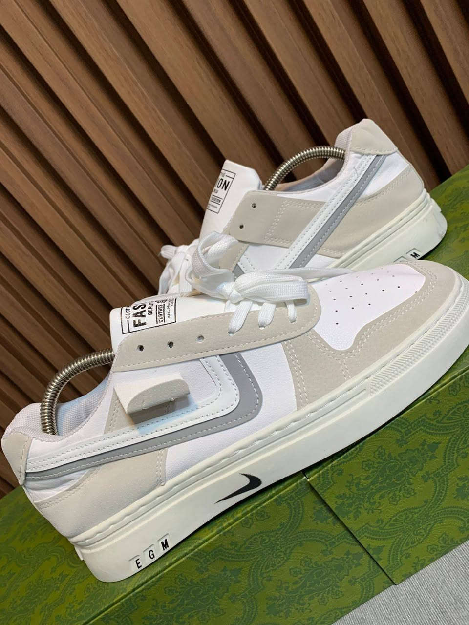 متوفر احذيه  منوعه بضاعة DHLبرازيلي القياسات والتفاصيل اسفل الصور


**إذا كنت صاحب هذا الإعلان وتريد حذفه لأي سبب، رجاءا أرسل رسالة إلى الدعم الفني**