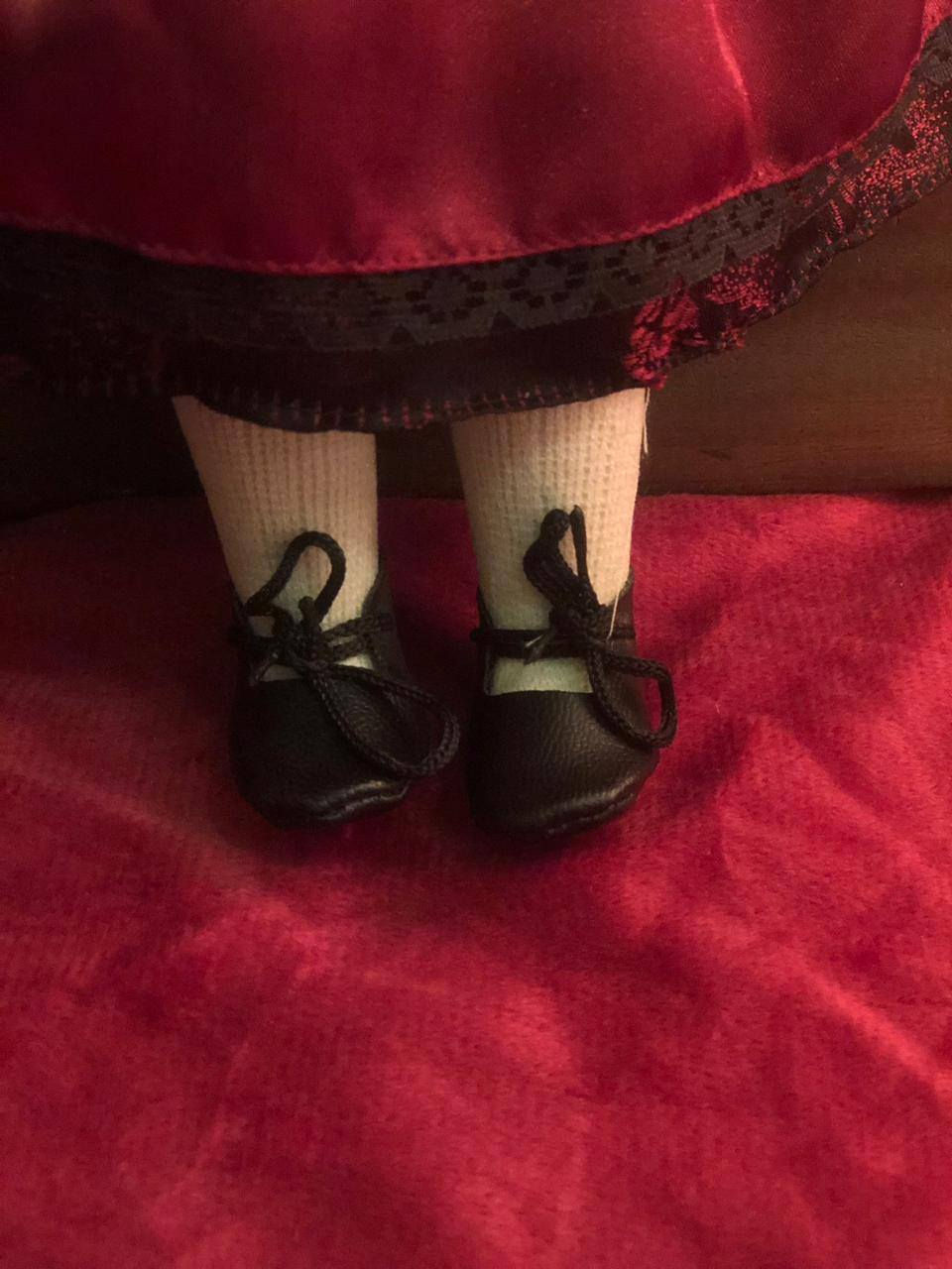 دمى بهذه التفاصيل الجميلة 🤩
👌 دمى قديمة من الفخار
 مثالية للعرض أو كقطعة ديكور 
 مناسبة للجمع أو كهدية قيمة
(ايد وجه وقدم من الفخار
وباقي الجسم قماش ) 
ارتفاع ٤٠سم  
سعر ٣٠ الف 
متوفر توصيل


**إذا كنت صاحب هذا الإعلان وتريد حذفه لأي سبب، رجاءا أرسل رسالة إلى الدعم الفني**