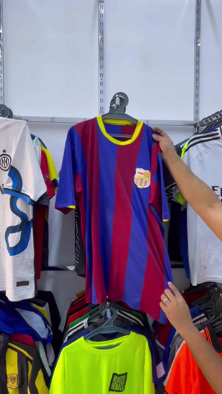 على بركة الله فتح اليوم
دريس باله اوربي 
تراك برموده باله جديد غير مستخدم

 ( محل بالات ميلانو 2 للملابس الرجالية )

عنوان المحل :- الرفاعي شارع ٤٠ المحلات الجديدة (الاستثمار) قرب مطعم مندي عدن


**إذا كنت صاحب هذا الإعلان وتريد حذفه لأي سبب، رجاءا أرسل رسالة إلى الدعم الفني**