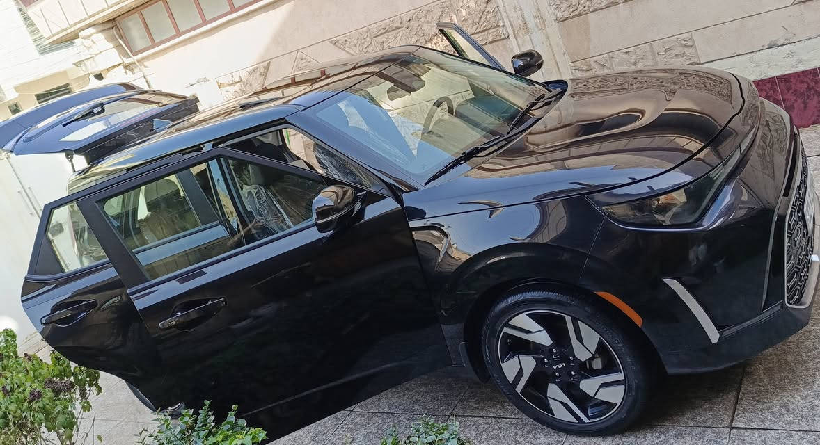 سلام عليكم
كيا صول 24 جيتي لاين فول 1/1 مواصفات خاصه 

فتحه سلايد 

بصمه +بصمه ابواب

كشنات كهرباء+ كشنات تدفئه تبريد

اشاير بلمري

فول رادارت اماميه وخلفي وبلمري

ويلكب 18 

كشنات جلد

هندبريك بصمه + اوتو هولد

شاشه جبيره 

فول تحكم ستيرن

محرك 2000 بانزين

ماشيه 41

ترقيم جديد اربيل باسمي 

مكاني بغداد الاعظمية 

سياره بدون قطرة صبغ تبديل دعاميه اماميه بدون ايرباك جديده كلش وبالعافيه علي ياخذها

***********
