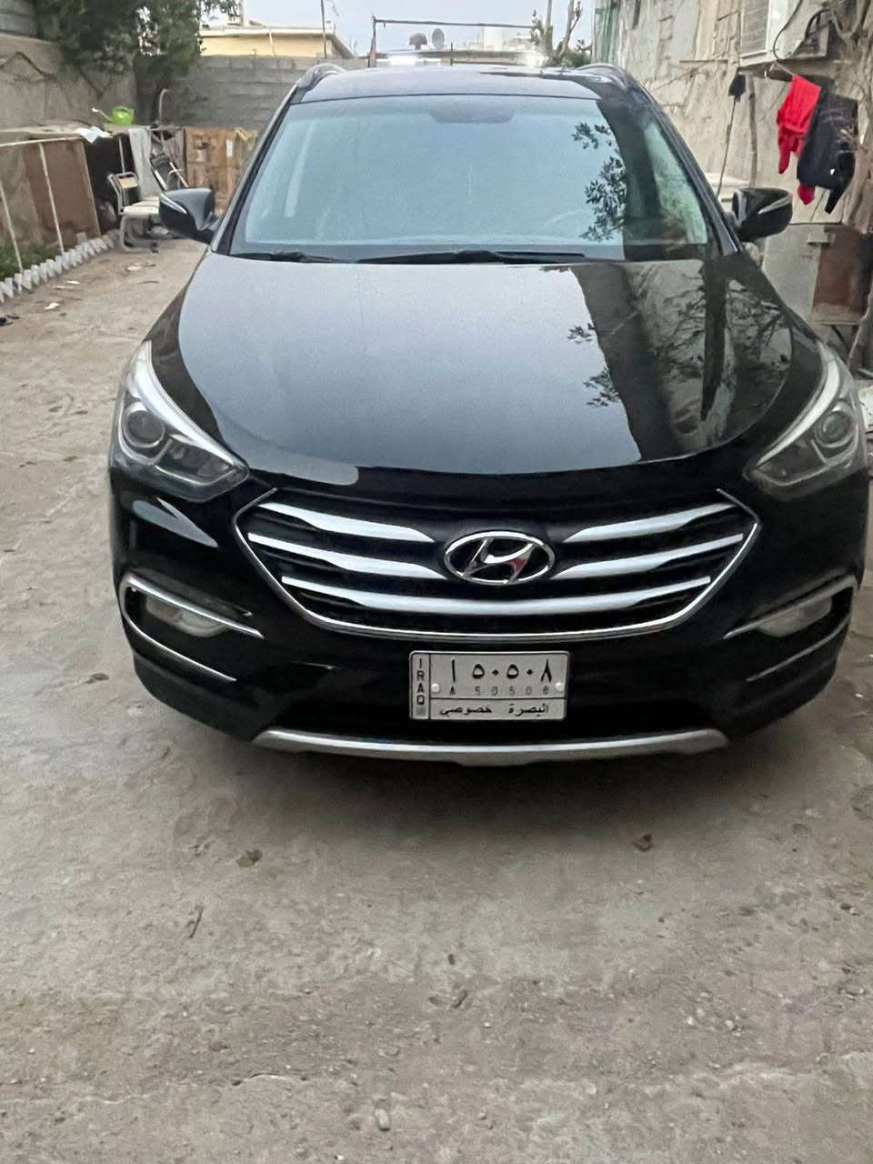 السلام عليكم 
سنتافي موديل ٢٠١٨ 
وارد امريكي حادث بس بنيد فقط والباقي كفالة عامة 
رقم بصرة مميز معوقين وصايرة حرة تحويل ثاني يوم 
مكينة ٤ سلندر 
سيارة فول مواصفات ماعدة فتحة سقف  
لايت زنون يدات كروم 
سيارة جاهزة مكينة كير حدادة تبريد تدفئة 
جديدة كلش سيارة سعر ١٦٠ بيها مجال لشراي 
مكان سيارة بصرة قبلة اتصال هذا رقم *********** البصرة, العراق
