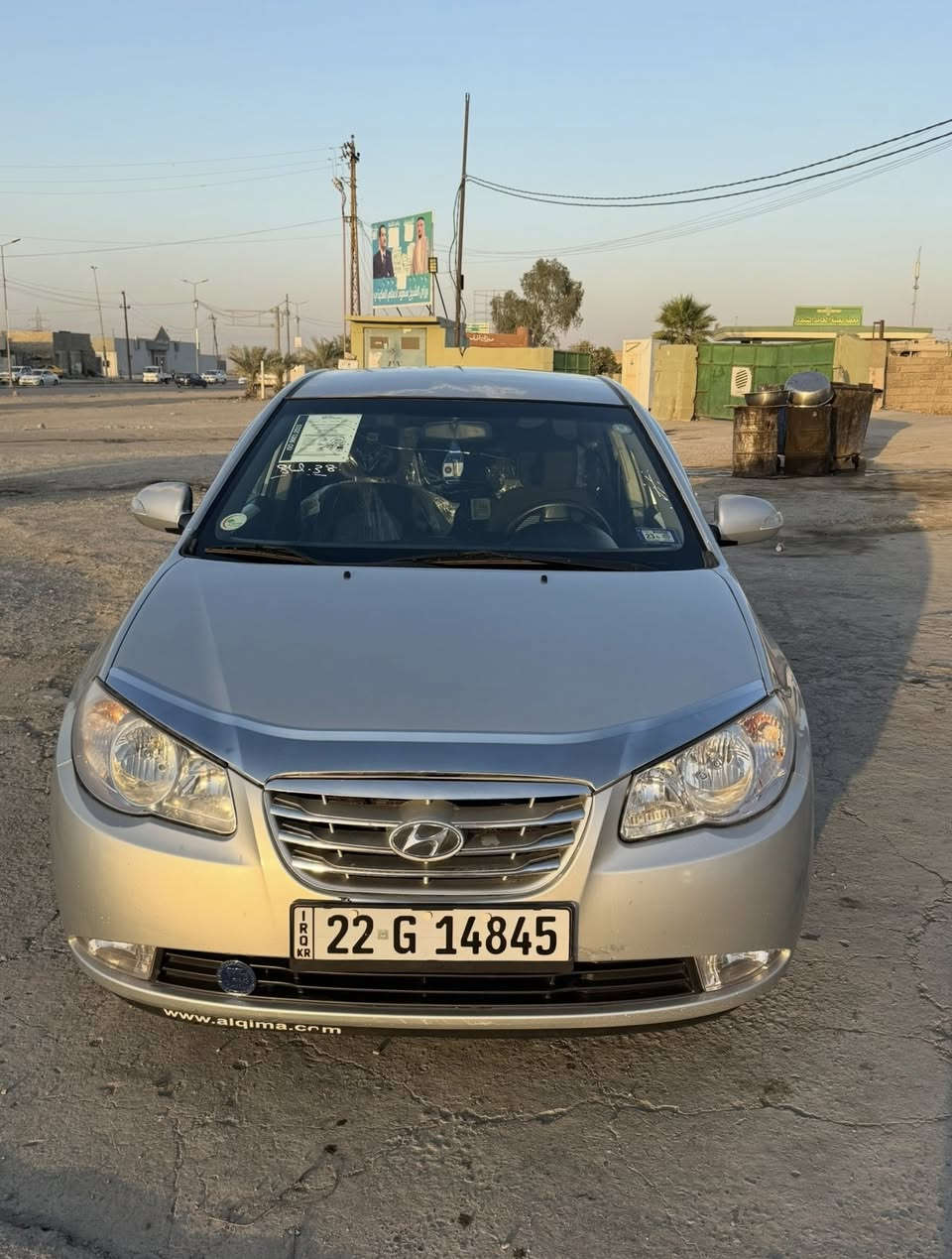 الانترا 2010 
الضرر صبغ جاملغ وبوند بدون شواصي 
منضومة غاز 
كابون بانزين 
محرك ١٦ 
هزة ورقم جديد 
السعر ١١٠ وبيها مجال بسيط 
***********
