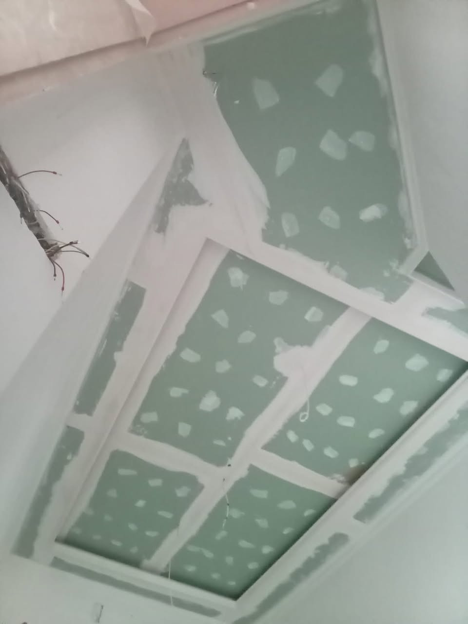 ✨صبغ وديكورات كربلاء ✨
كادر مصرى. متميز.  
صبغ  جميع الجدران. وطلس الجبس مبورد 
صبغ جميع. الابواب الخشبيه. والحديد 
بكفاءه عاليه 
صبغ. جميع. الوجهات.  
تنفيذ ديكورات.  داخليه و خارجيه بالشكل المناسب والمتناسق مع الزوق 
متميز.   فى.  سرعه التنفيذ 
ومصداقيه المواعيد 
للتواصل.***********
