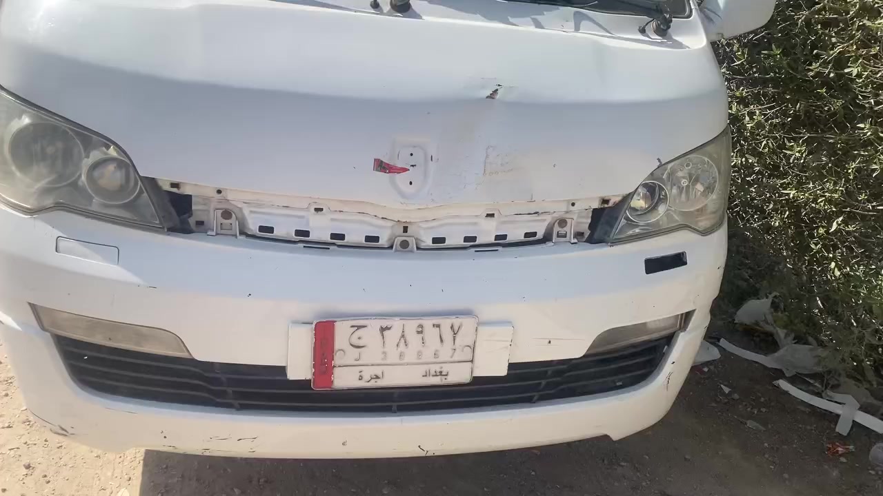 السلام عليكم جنبي H1 للبيع السيارة حرةتخم تاير جديد مكينة بلاديةصدر ورة وكدام جديد اريدابيع بسبب عدم التفرغ  مصفرة هيأة بس عليهة غرامات تنخصم من السعروهذارقمي ***********
