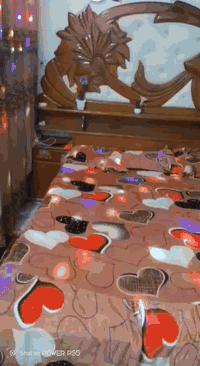 خشاب للبيع حيل نضيف سعر ٤٠٠ بيها مجال ***********
