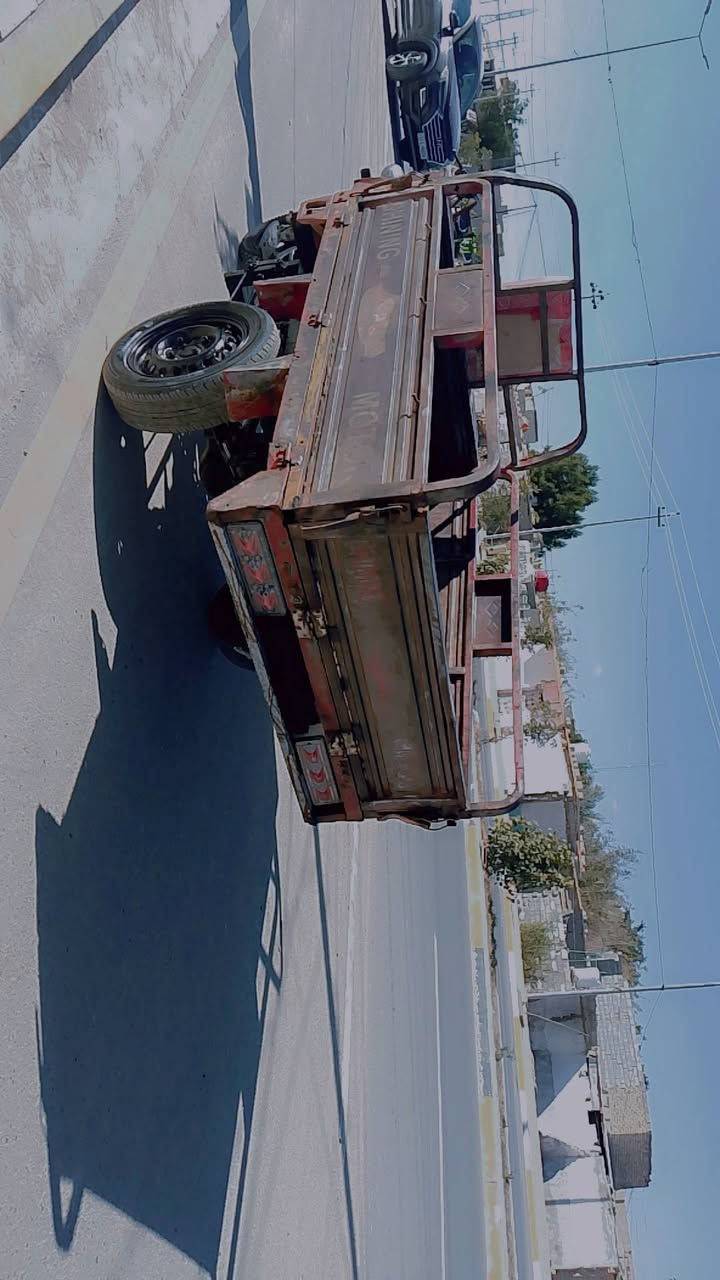 سلام عليكم ستوته البيع اوراق اصولي موديل 13محرك 19 مكفوله كفاله عمامه مكاني كربلاء الرقم ***********
