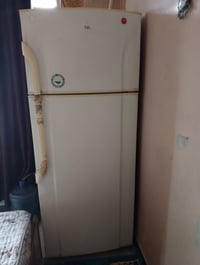 بغداد • غرفة نوم • ثلاجة