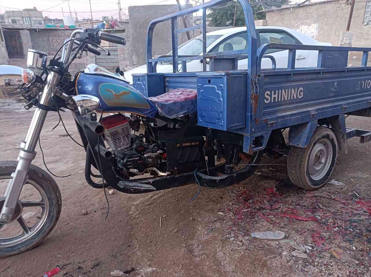 سلام عليكم ستوته البيع موديل 2023 اوراق أصولي ستوته مدعومه وبيه عواج سعر 1300 وبيها  هاذا رقمي ***********
