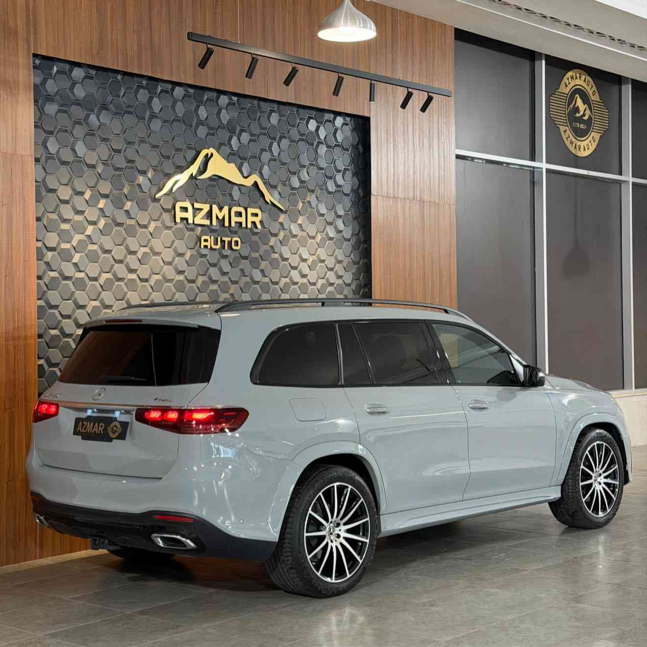 Mercedes benz GLS 450 كلين تايتل
ارخص سعر بكل العراق : 860$ ورقة
ماشية : 18 الف📦
موديل : 2024
‏لون مميز سمنتي
مكفول كفالة عامة
مواصفات السيارة فول الفول
AMG كيت
‎٧ راكب
بنوراما
داخل قهواي
كشنات جلد
كشنات تدفئة و تبريد
كشنات مساج
كامرا ٣٦٠ درجة
داتاشو جبير
رادار جبير
رادار امامي و خلفي جوانب
حساسات
سماعات برومستر
انارات داخلي متعدد الالوان
انضمات قيادة
جكات تصعد و تنزل
و بعد هواية مواصفات بيها متنذكر

السيارة وارد امريكي كلين تايتل مكفول كفالة عامة
سعر: 860$ ورقة
للاستفسار : ***********
العنوان : السليمانية المعارض الجديدة شركة ازمر اوتو معرض رقم ٣٤
