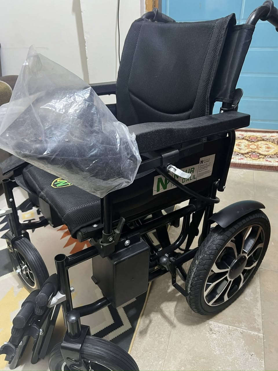 كرسي طبي احتياجات خاصه وكبار السن كهربائي جديد ب٦٠٠ الف


**إذا كنت صاحب هذا الإعلان وتريد حذفه لأي سبب، رجاءا أرسل رسالة إلى الدعم الفني**