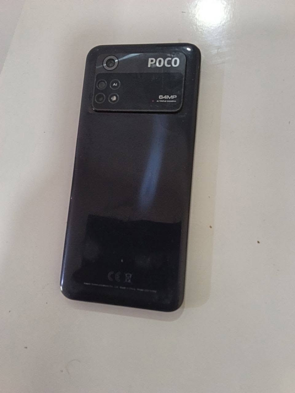 سلام عليكم من رخصه صاحب الكروب
Poco m 4 pro 
ذاكره 256 عشواءيه 12 
لون اسود بطاريه 5000 شحن سريع 33 واط
شاشه 90 هيرتز يدعم كل الالعاب على 90 فريم
والببجي 60 جهاز حلو ونضيف بالعافيه على الياخذه
مبدل شاشه الوكاله فقط والوانها مثل ما موضع كدامكم بالصور  
السعر 130 وبي مجال للشراي 
رقمي *********** واتساب

