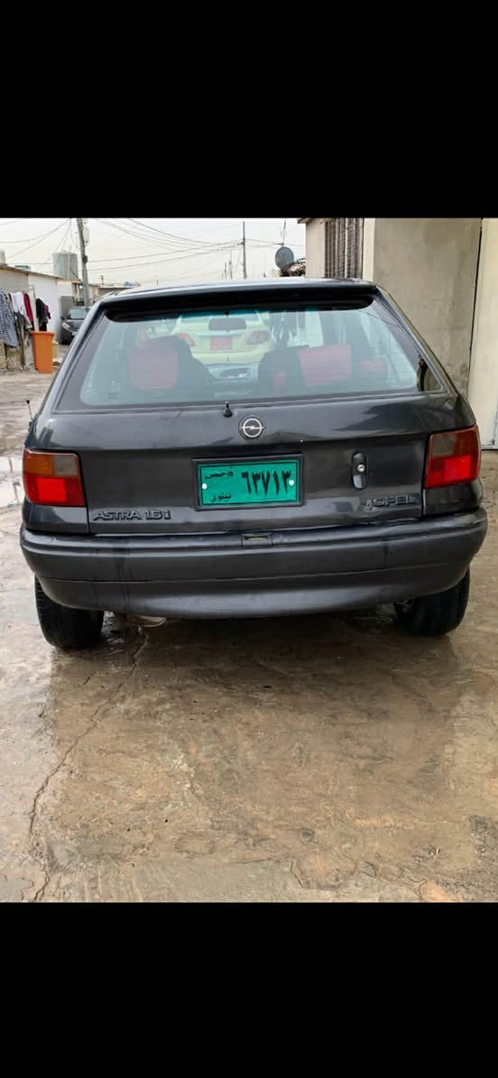 ئؤپل ئه سترا مؤديل ١٩٩٣مه كينه ١٦ى قايش پانه سه نه وى و ئه وه ليات به شه رته پاكانه ى بؤكراوه بئ مه سروفه كاره باياتى هه موى به شه رته و ئيش ده كا تاخم تايه ى نوئ ى له سه ره سعرى ٢٧$ و مه جال ژماره ى مؤبايل *********** أربيل, العراق
