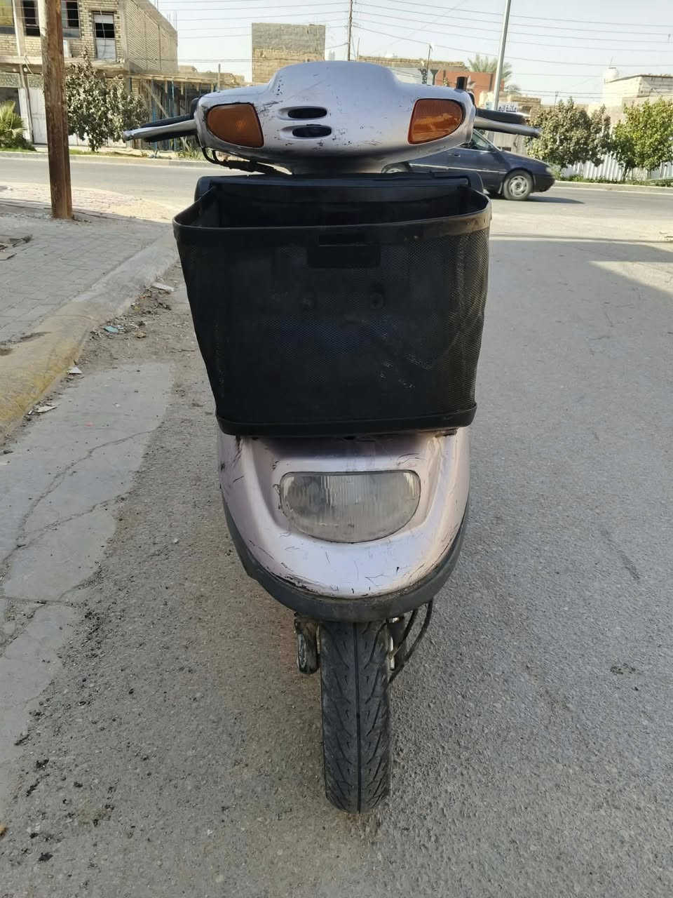 منغولي ياباني كله بلاديه شلعه تخبل كهربائياته كلهه شغاله سلف هندر كامله مابيه اي نقص 350 وبيه مجاال
***********
