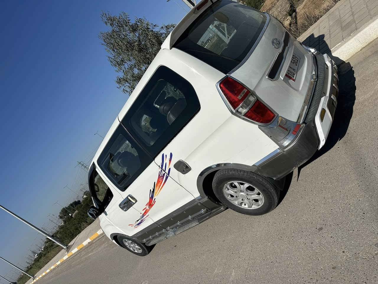 ألسلام عليكم ستاركس

2009 رقم بابل إنكليزي بأسمي مصفره هيئه وغرامات سياره جاهزه مكينه كير تبريد حداديه كهربائيات خير من الله السياره بيها فقط لصندوك مصبوغ بدون ضربه صبغ فقط بدون معجون  للأستفسار الاتصال على الرقم
‭0786 630 5525
