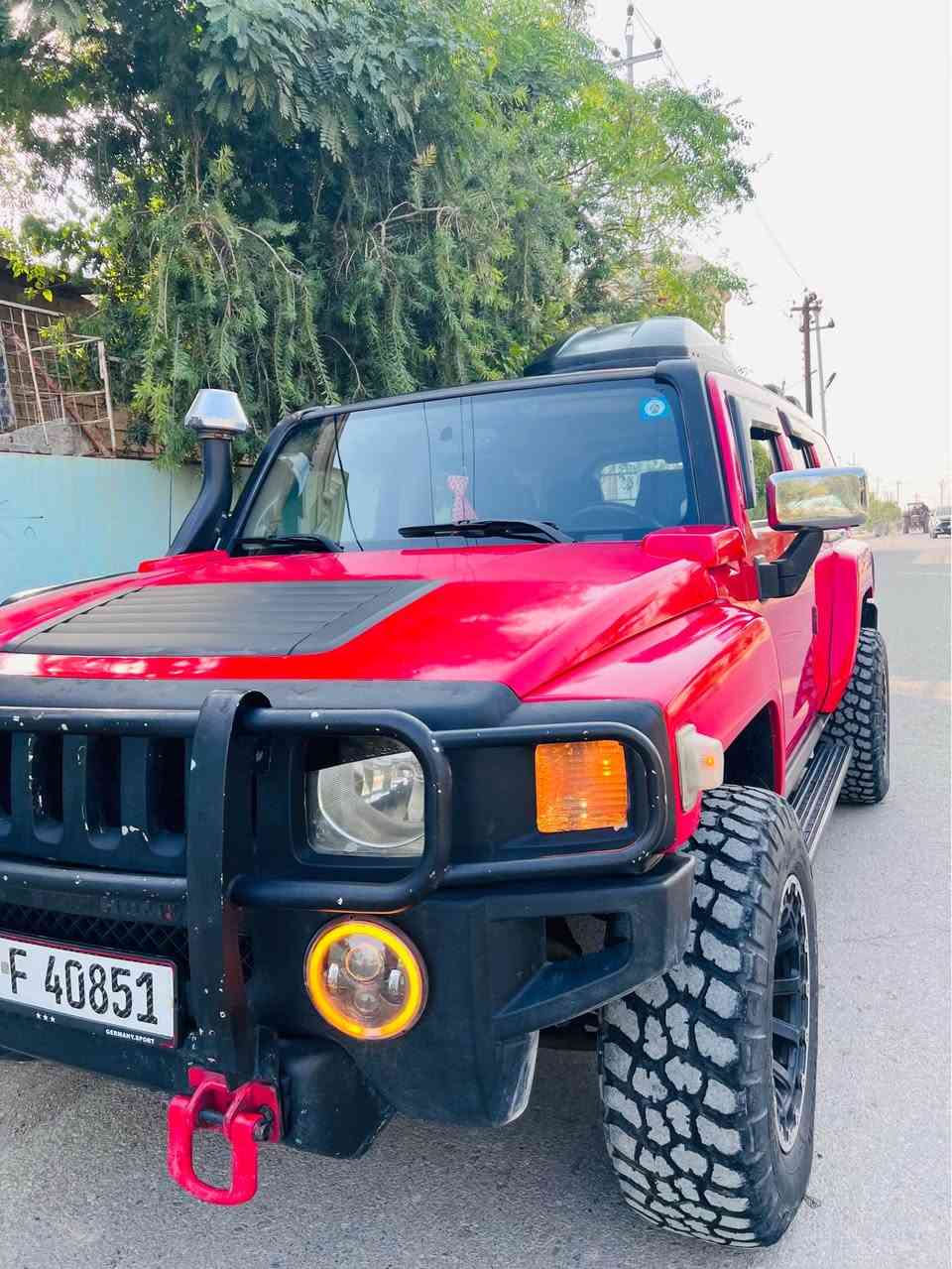 السلام عليكم 
بيع مستعجل
همر HUMEER H3  2008 خليجي وكاله 
مكفولة من الحادث والضربه كفالة عامة
رقم بغداد جديد وهزة جديدة تحويل ثاني يوم
البنيد صبغ اثر جلح فقط
جميع الايرباكات سليمه 
السيارة بلادية وكلشي بيها بلاد بدون اي عطل 
منضومة غاز 80 لتر
كماليات كت كامل 
فتحة سقف 
بوكس روف 
سبير وجك جمباز
دمام وسستم سماعات 🔊 فول طربية
داخل نضافة 100‎%‎ والخارج ايضاً 
صدر جديد وباتري وادامة كامل للمكينة
نضافت السيارة 95‎%‎ وجاهزه بدون اي صرف
السعر 115$ وبي مجال معملة فقط
مكاني ديالى جلولاء *********** خناقين, ديالى
