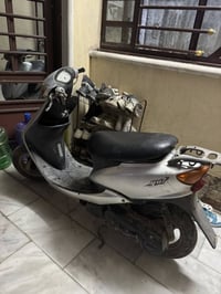 دراجه للبيع عصفوريه مكاني بغداد حي الاعلام الشراي يتصل 07801432232