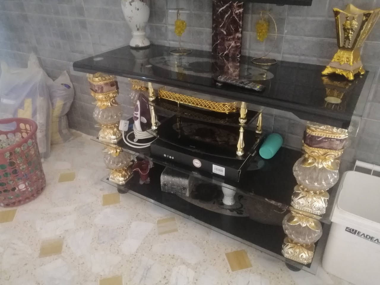 سلام عليكم ورحمة الله وبركاته ميز لبيع فقط سعر ٥٠ وبيه مجال لل شراي مراسله خاص العنوان الخالصه الزجاجية


**إذا كنت صاحب هذا الإعلان وتريد حذفه لأي سبب، رجاءا أرسل رسالة إلى الدعم الفني**