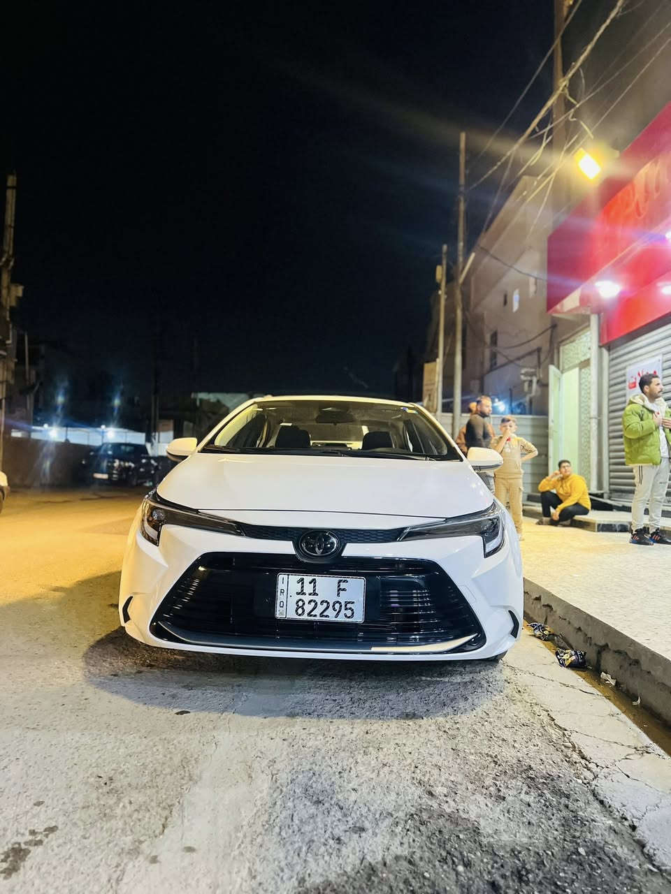 للبيع كورلا شكل الامريكي موديل ٢٥  فول عدا الكشن كهرباء
ماشية ٥٠٠ كيلو يعني زيرو مكان بغداد الكرخ 
*********** اومراوس حسب القناعة
