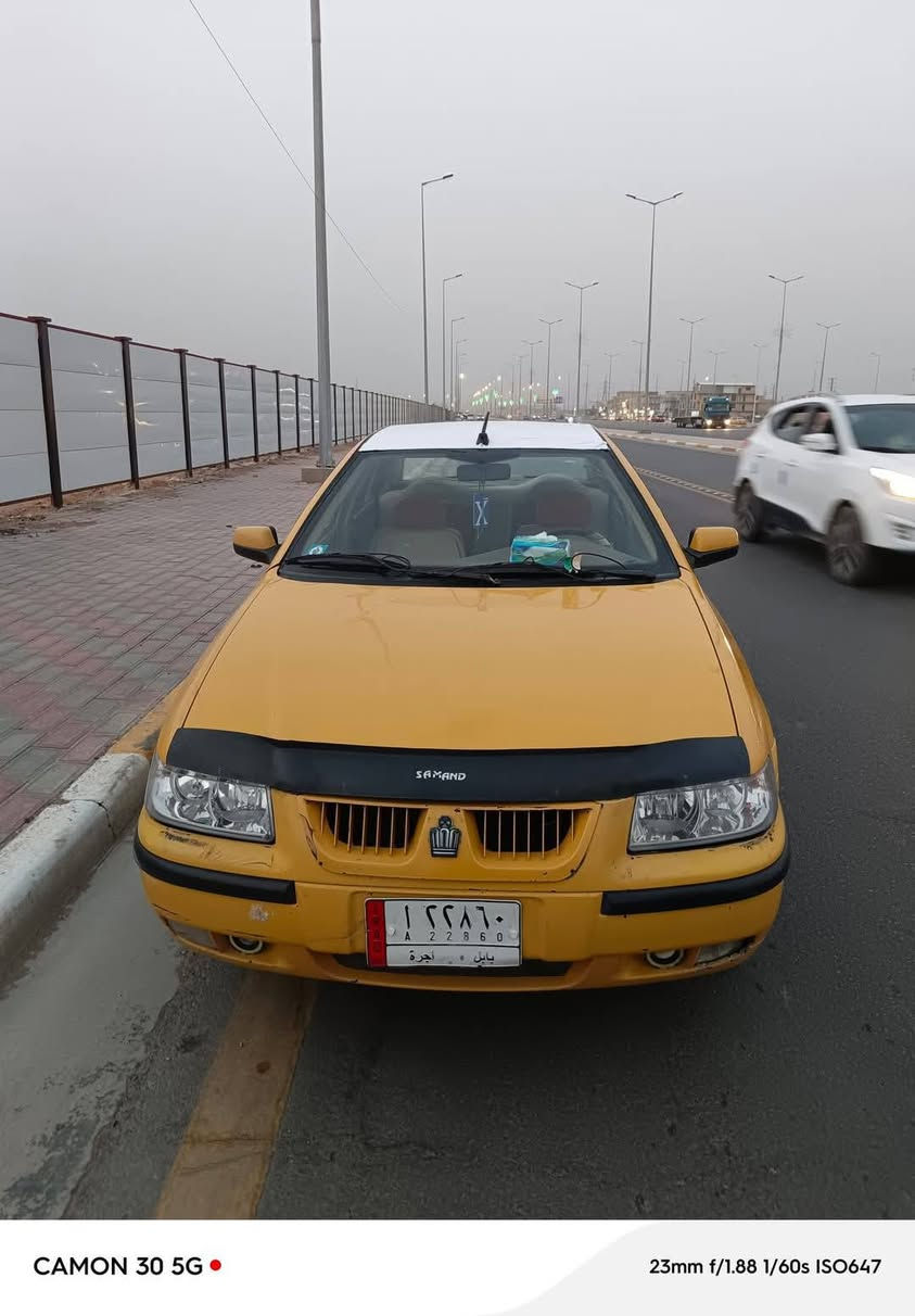 السلام عليكم سمند 2013مابيها حادث بيها خياس شويه بدوسه او بل كصه مال القماره جاهزه من كلشي تبريد ثلج تخم تاير مكاني كربلاء سعرها 27او بيها مجال حك الجيه رقمي ***********
