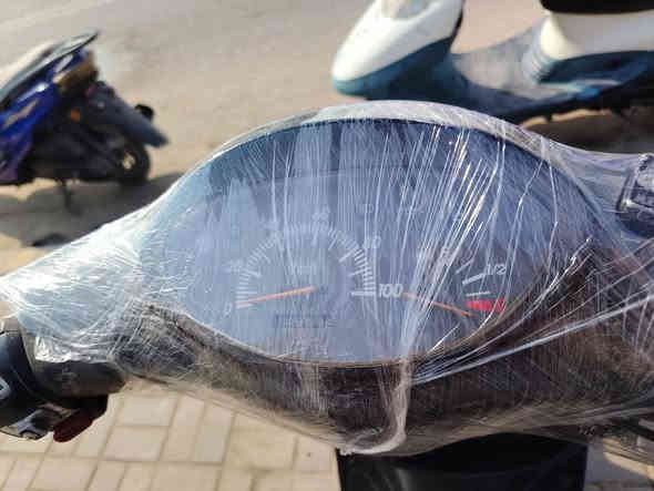 دراجة دولفين للبيع السعر ٦٠٠ وبيهه مجال الشراي يتصل عل الرقم *********** مكانهه السماوه كرهبايات شغاله سلف هندر مكينه ناعمه
