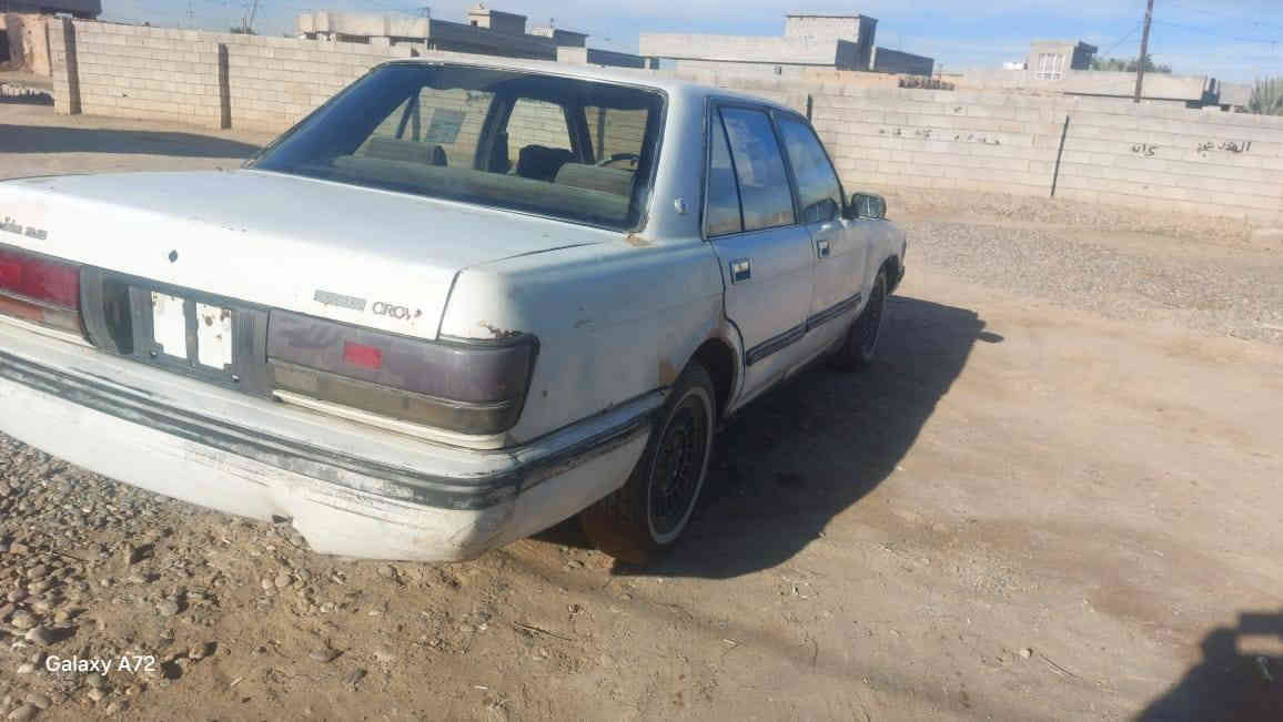 السلام عليكم مكلف بل النشر سيدان موديل ٩١ سيارة مصقطة حبل سيار كير جديد محرك بي بخار صدر خلفي وامامي طبة كشر وقرفة شوف العين كهربيات كلهة شغالة باور شغال سيارة نكرة سلف تريك وين معجبك محرك وكير بلادي السعر ١٠ أوراق وبيهة مجال مكان السيارة العلم قريت الربيضة ***********
