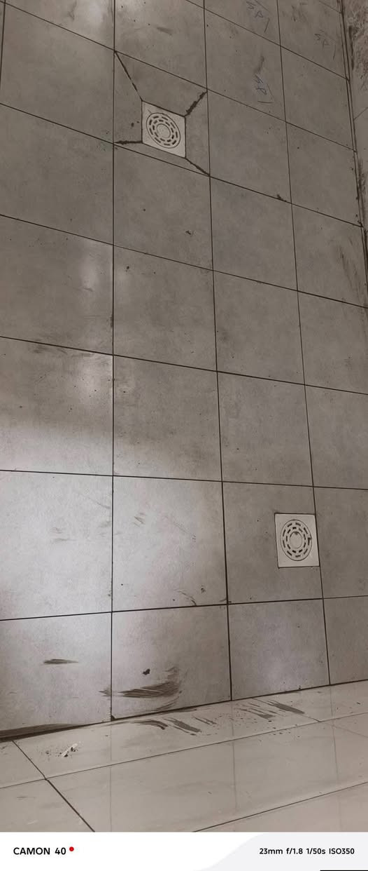 السلام عليكم
كادر عمل متكون من خلفتين دقه و سرعه والتزام بلعمل 
مرمر بورسلين سيراميك ارضي جداري عمل درجه اوله اشراف مهندس..  عندك موقع كبير مجمع سكني او فندق او مدرسه او حسينيه او فله كبيره موجود كادر يتكون من ٥خلفات واكثر 

اخر عمل لدينه مدينة الحجاج و مستشفى الزهراء 

عمل داخل كربلاء المقدسه

 عندك موقع كبير نجف حله  متواجدين

الاستفسار  .. ‏‪***********‬‏ .. ***********8
