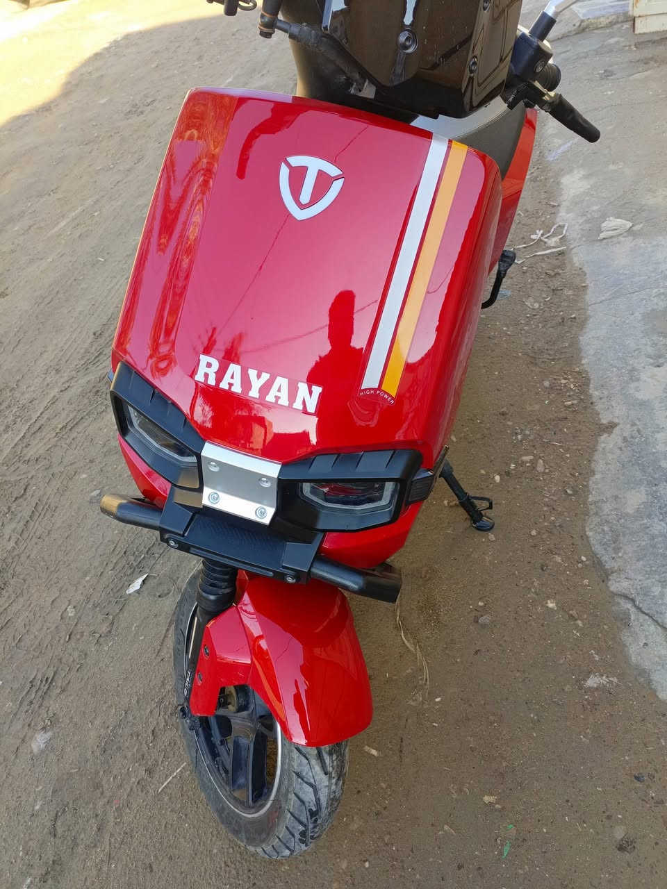 دراجة شحن وحش الكون موديل 2025 استخدام قليل 
اتصال ***********
السعر 875 مع المجال
