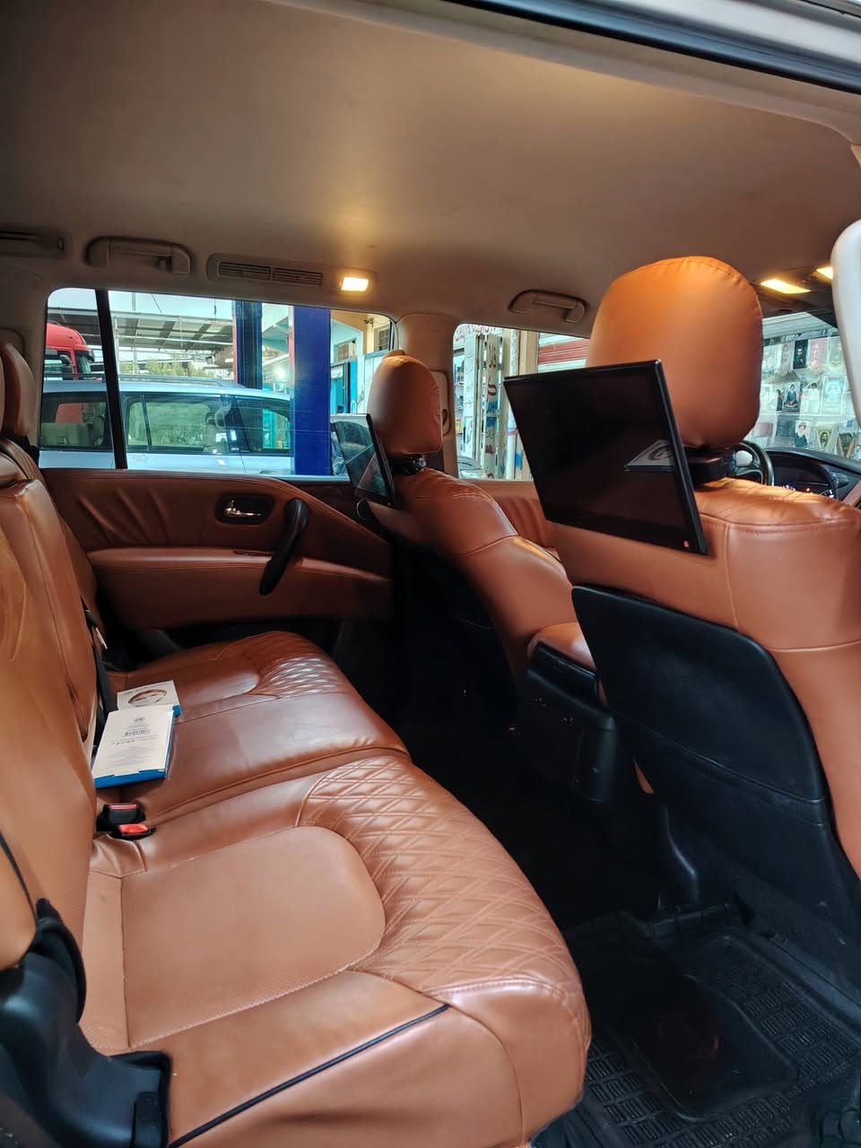 السلام عليكم
نيسان أرمادا نيسمو

مديل 18

فول مواصفات عده الفتحه

داخل قرميدي +داخل صاج

7راكب

ثلاجه داخليه 

بصمه ابواب +تشغيل

محرك 5600 /8سلندر

حجم الاطار20 /5ويل كب

لد امامي خلفي 

الاضائه LED+كشافات ضباب

مقاعد جلد

تحكم ستيرن جهتين

دوس جانبيه

شاشه كبيره

4كامرات 360 درجه

نقطه عمياء

حساسات امامي خلفي

مقاعد جلد + تدفئه تبريد بل كشنات

المقاعد الاماميه ولخلفيه كهرباء

جنطه كهرباء

منفذ شحن USB_Taibc

3شاشات

حاملت اكوات

مانع نزلاق

للبيع او مراوس حسب القناعه

السعر 280
***********
***********
