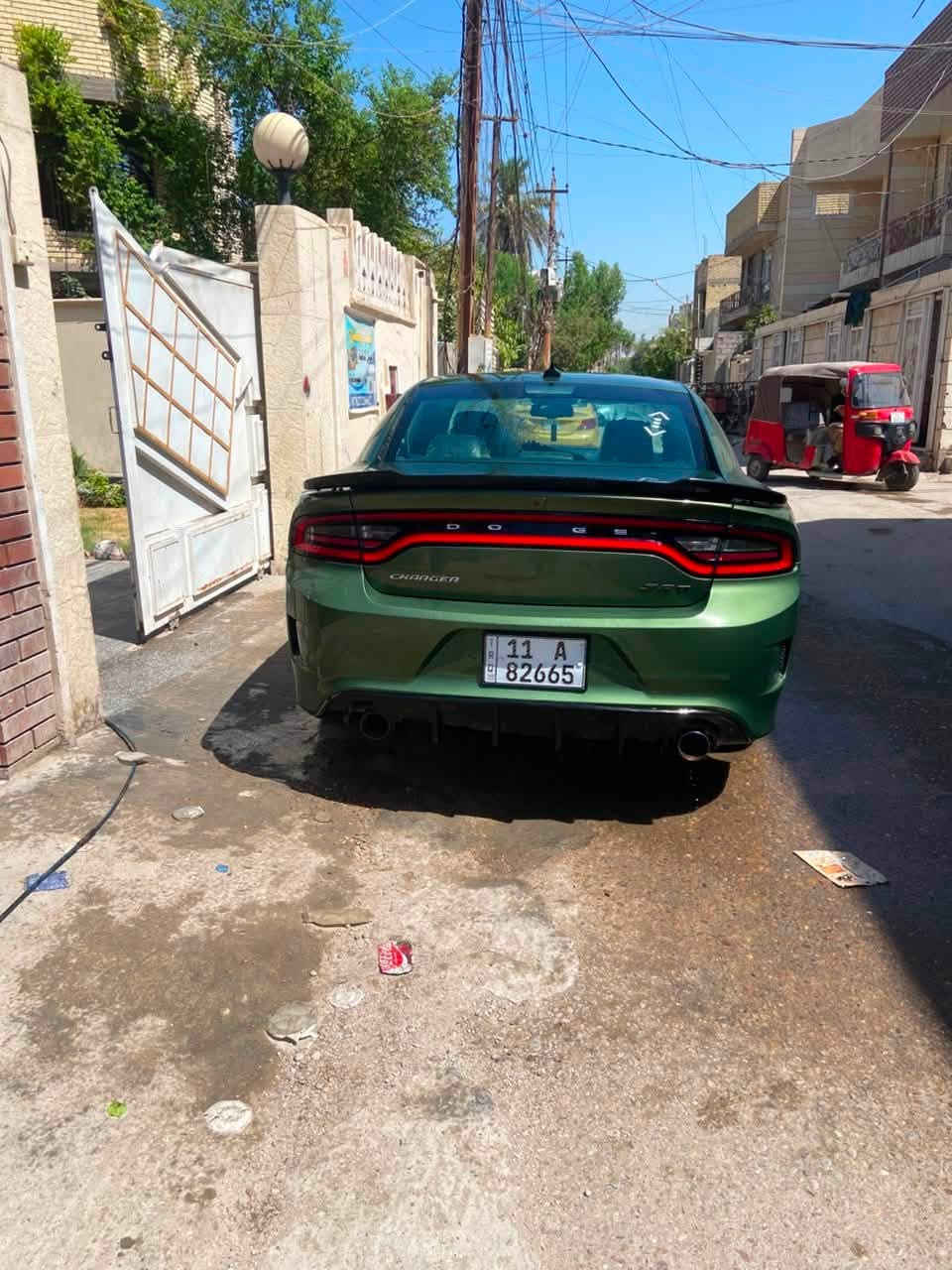 السلام عليكم دوج چارچرللبيع موديل 2018(sxt) 6v 3600
حادث سرقه 3قطع 
مكينه وكير خير من الله سياره حلوه ومرتبه بيها نواقص بسيطه
للاستفسار ***********
