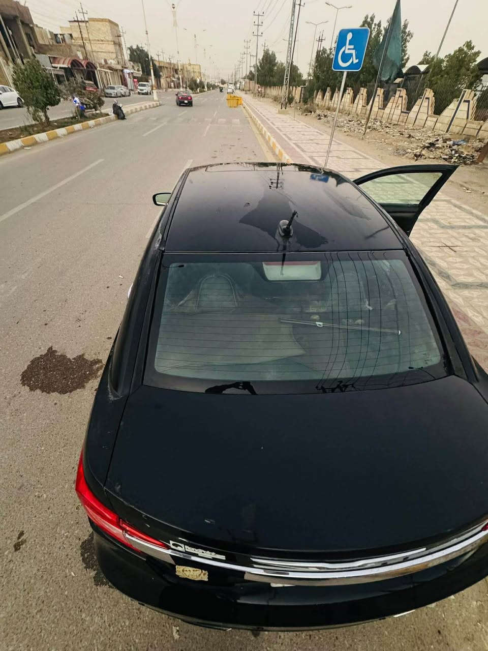 سلام عليكم  

C200 
موديل 13

مكانه ناصريه 

6 سلندر. كير مكينه تبريد خير من لله 

ترهم مراوس وبيع  *********** ناصرية, ذي قار
