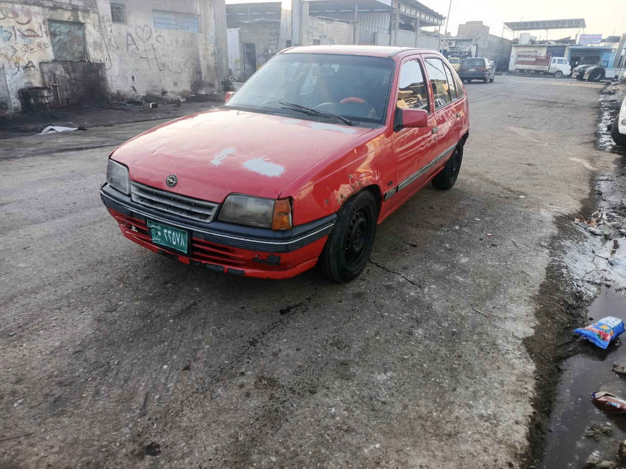 كاديت ٩١ حجم ١٦ طخم تايه صبغ مابيه
بس دواىر مصلحه جملغ الايمين مرشوش سنويه بيضه 
شرط التحويل محرك اوكير مال كصه كابون بيها
السعر ١٦ اوبيه مجال ***********
