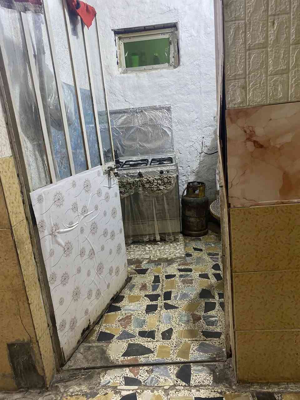 بيت 144 قاط واحد قطاع 46 /***********
