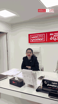 کوردی-عربي
چارەسەرخوازمان کە تەمەنی 25 ساڵە و دایکی دوو کچە و 7 ساڵە هاوسەرگیری کردووە، گەڕایەوە بۆ سەنتەری رووح ئەلحەیات بە ئاواتی ئەوەی لە ڕێگەی تەکنەلۆژیای هەڵبژاردنی ڕەگەزەوە کوڕێکی ببێت.
دوای گەڕاندنەوەی دوو کۆرپەلەی نێر ئەمڕۆ بە متمانەیەکی تەواوەوە و ئەنجامی پشکنینی دڵنیاکەرەوە هەواڵی دووگیانییەکەی پێگەیشت و بەمەش لاپەڕەیەکی نوێ لە خۆشی چاوەڕوانکراو لەگەڵ پزیشکانی سەنتەری رووح ئەلحەیات دەستیپێکرد.

ناونیشان/ هەولێر - شەقامی 30م - نزیک کونسوڵخانەی ئێران.
*********** - ***********

……………….……………….……………….…………

مراجعتنا بعمر ٢٥ سنة، أم لطفلتين اناث خلال ٧ سنوات زواج، عادت إلى مركز روح الحياة رغبةً بإنجاب ذكر عبر تقنية تحديد الجنس.
وبعد إرجاع جنينين ذكور، استقبلت اليوم خبر الحمل بثقة تامة وفحص مطمئن، لتبدأ صفحة جديدة من الفرح المنتظر على يد اطباء مركز روح الحياة.

العنوان/ أربيل - شارع الـ30م - بالقرب من القنصلية الإيرانية.
*********** - ***********
