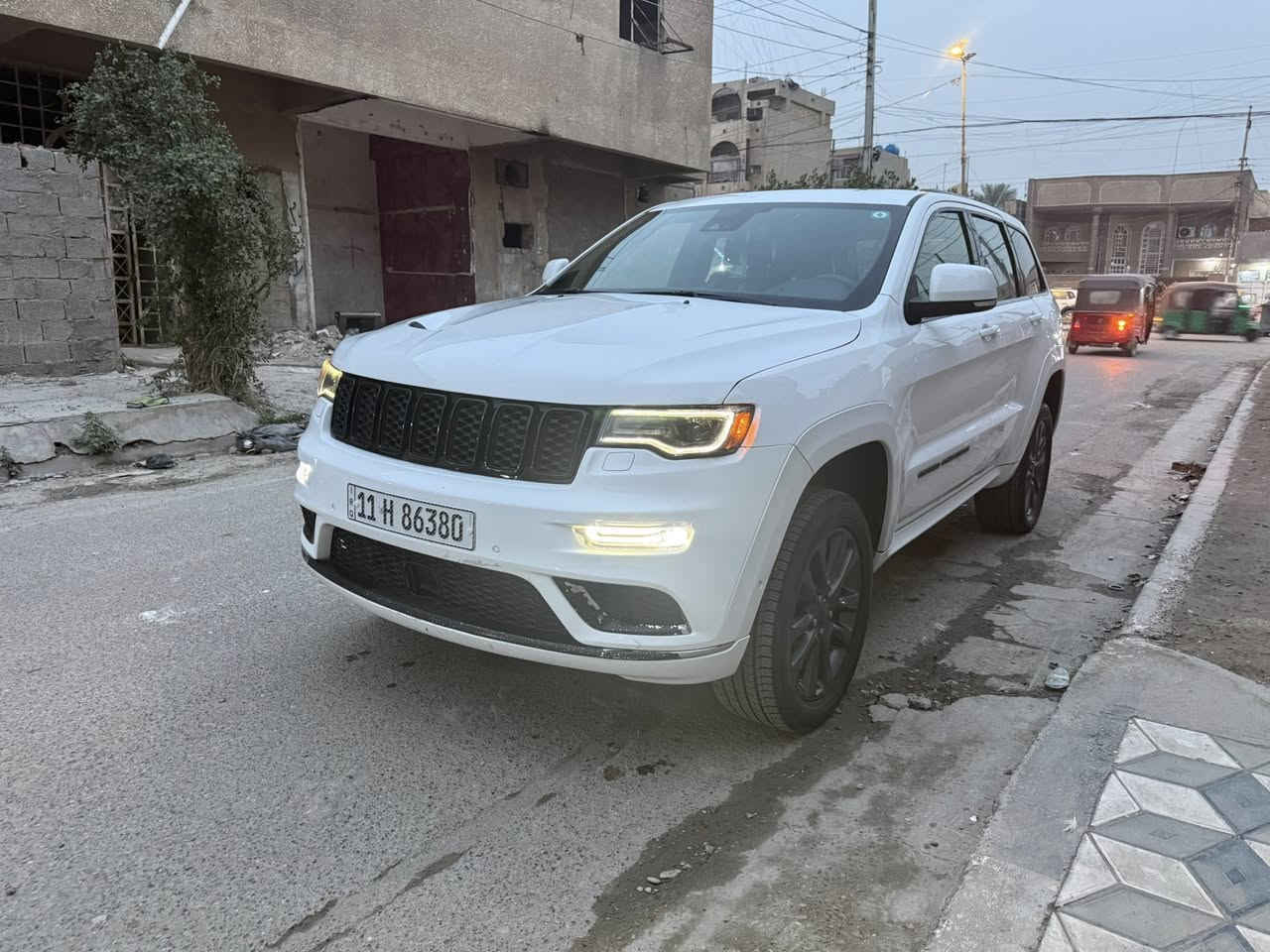 سلام عليكم حيب X فول مواصفات مديل 2019
ولا قطعه تبديل حته البنيد الصلي موجود عدي 

عدي شبر صبغ بتكمه وموجوده صوره ضربه طخيتها بيدي موجوده بصور ومصلحه كامله 
مواصفات بنورامه مري شفط رادار 

فول الفول ماشيه 41 ميل 

بغداد رقم نكليزي بسمي 

تحويل ثاني يوم 

تخم تاير جديد 

السعر 255مكاني بغداد الشعب 

بيع فقط 

***********
