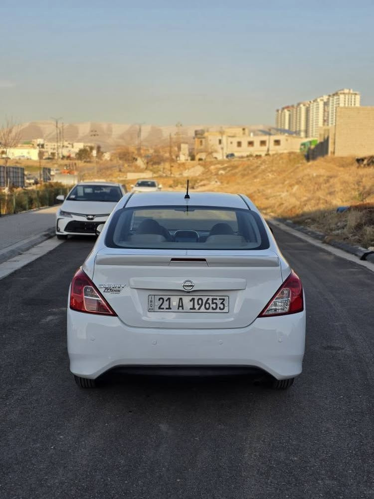 نیسان سەنی ٢٠٢٠ سفری سلێمانی یەک دەست لای خۆمان بووە
شاشە ئایپاد و کامێرا و باڵ و سووکان ڤۆلیۆمە
٤ تایەی تازەی لەسەرە
تەنها ٤٤ هەزار کیلۆمەتر ڕۆشتووە ٢٥٠ دینار مەسرووفی تیا نییە
بێ بۆیاخ تەنها دوو چاڵی بچووک و پەڵەیەک ساردی هەیە بە چەمەلەغی پێشەوە لای سەکن بەقەد مۆبایلێک دەبێت
ڕەقەم و سەنەوی و هەموو شتێکی تازەیە تا ٢٠٣٠
٤ تایەی تازەی لەسەرە
تکایە ئەگەر مووشتەری نیت تەلەفۆن مەکە
نرخ ١٠٩ گەڵا و مەعامەلەیەکی زۆر کەم
ژمارەی مۆبایل  *********** السليمانية, العراق
