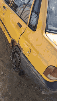 السلام عليكم سايبا ٢٠١٢ هيئة غرامات مصفرة باسمي رقم جديد انكليزي معمر الخياسات جديد بس ماصابغهن مكينه بيها خيط تبخير ٢٤ وبيها مجال مكاني بغداد
***********  واتساب بي
