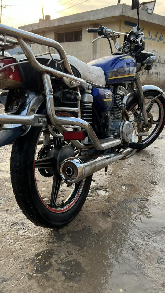 السلام عليكم دراجة بارت 5 كير للبيع سعر 275 مكاني الخالص فلكة مصطفى جواد ***********
