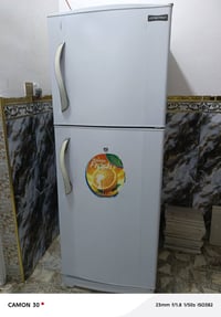 ثلاجه • نضيفه • تجميد