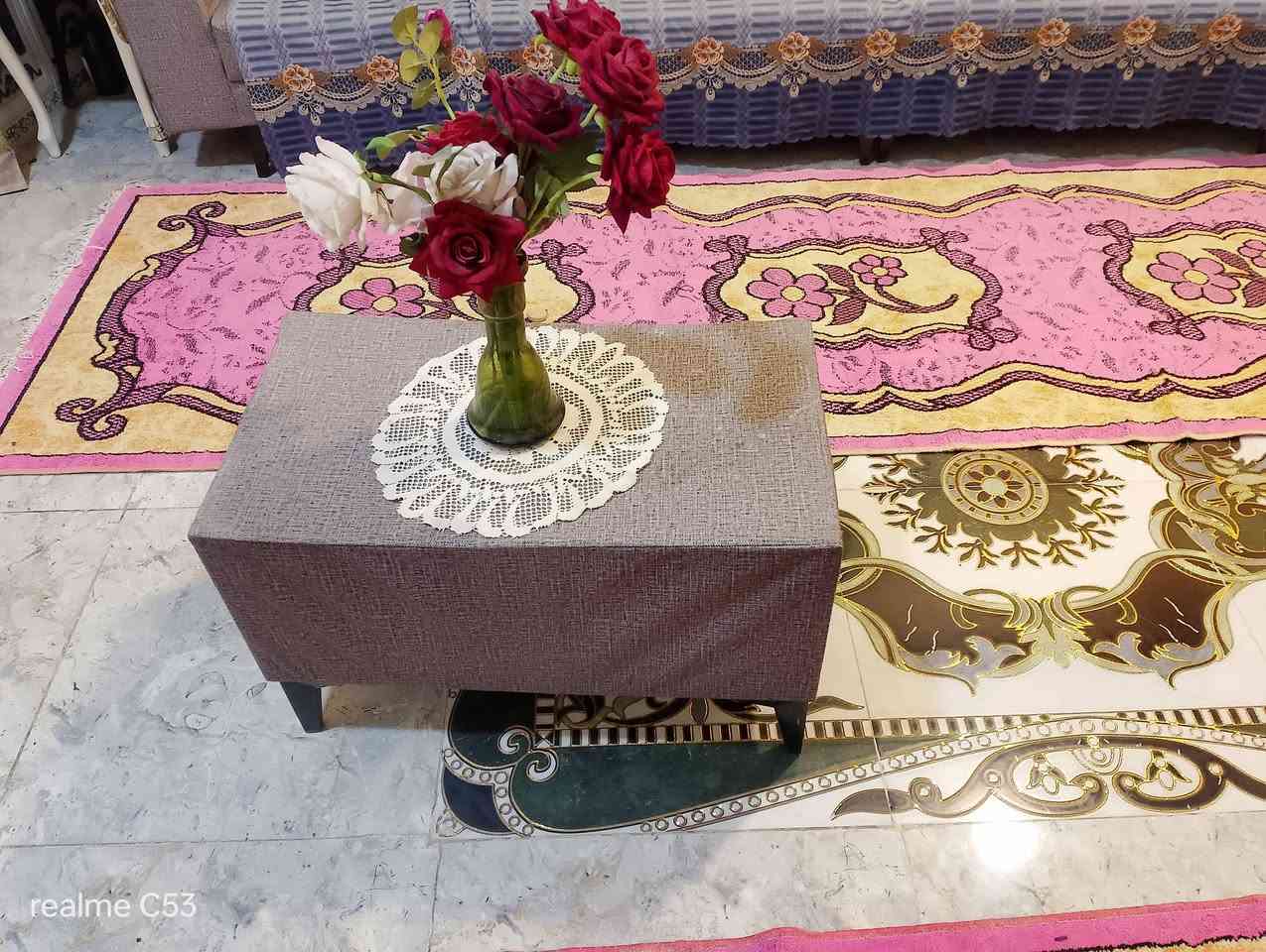 ديوان ١٠مقاعد رايدة ب٣٠٠ وبي مجال نظيفة ***********واتساب
