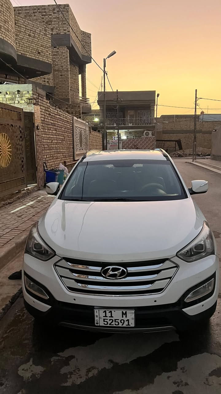 سنتافي خليجي14 محرك 6سلندر مفتوح تجفيت عام شغل النجف  رقم بغداد الجديد بسمي 7راكب بيه 5قطع صبغ جهة اليمين ونص بنيد كشنات جلد شاشه ترحيب فور ويل  لد امامي مري شفط كرسي كهربائي منظومة تبريدجديده السعر 135ورقعه بيع او مراوس اوبتما سوناتا وهذا رقمي *********** مكاني ديوانيه
