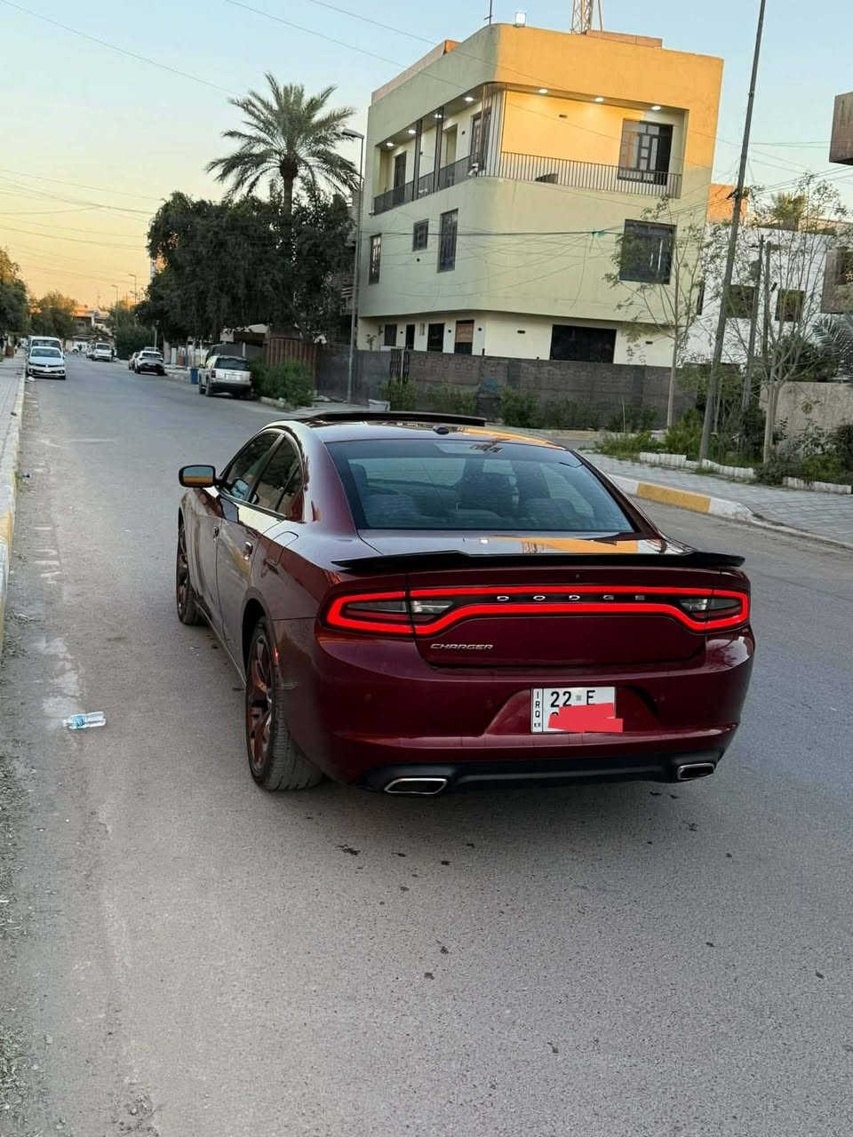 جارجر موديل 2020 أصل 
لون كرزي 🍒 
كفاله عامه كندي كلين تايتل فقط دعاميه مصبوغه بدون داخل وبدون ايرباك وسونار موجود وصورها بالمزاد هم موجودات. 

مسافه مقطوعه 80  استخدام شخصي مال جناي
رقم اربيل تحويل ثاني يوم سنويه وهزه جديده
سياره مواصفات SXT فول
مواصفات 
فول فتحه
محرك 3600
تو ويل
كشنات مخمل
شاشه جبيره
حساسات خلفيه وكامره
كراسي كهربائيه
ويل حجم 20
وباقي مواصفات معروفه
 عليها ادامه بلكامل 
حداديه جديده اصليه وكالة موبار صدر أمامي وخلفي
عبوة فيت بم وكالة موبار
ادامة دهن الكير استبدال ودهن الأكسن للحفاظ على سلامة  الكير والأكسن 
ادامه صيفيه ماي راديتر اصلي برجيستون ومع عبوة  سائل تبريد من شركة ريسنك
عدسات جديدات مسموح بيهن مروريآ شمسيات اصليات
تخم تايرات جديد كوري
سياره جاهزه كل نقص مابيها
(تفيد الجناي واليدور نضيف واستخدام شخصي).
 
*********** 📞
تفاصيل أكثر 
العنوان/ السماوه
