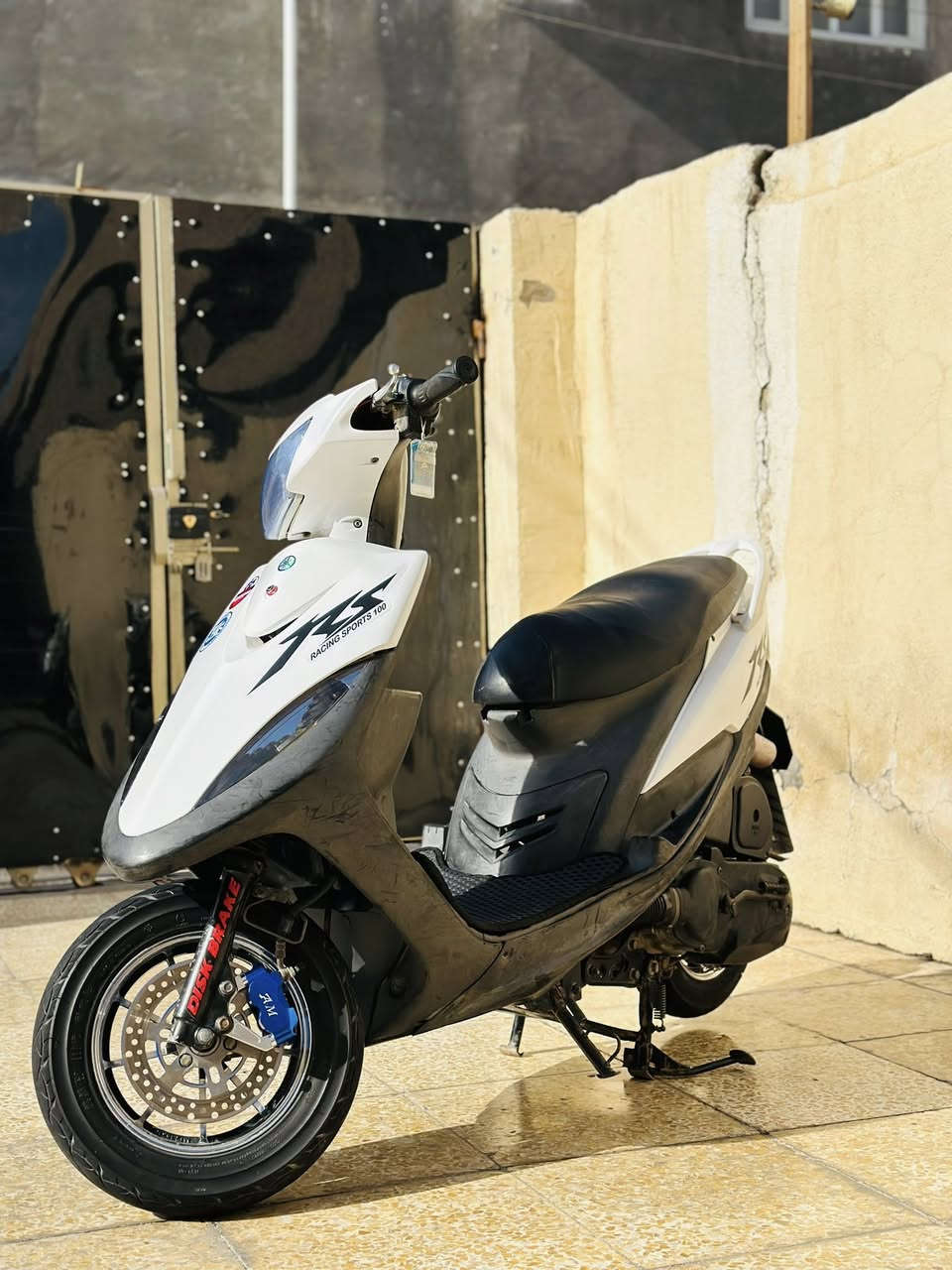 سلام عليكم ماكس عدله عليها بعض الاضافات.     شيال رياضي ، دبلات امامي رياضي، قبق فلاوين ، دبل خلفي رياضي ، وياله رياضي هاي الصور قبل  ୪ اشد الغراض عندي فيدو كامل إذا حاب تشوفه راسلني خاص وتدلل دراجه ما مفتوح بيها برغي سعرها خاص او تتصل على رقم *********** مكان بابل
