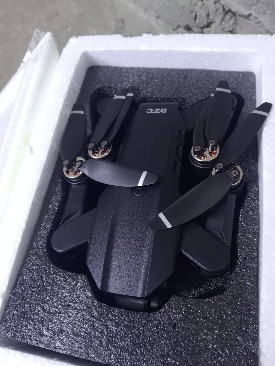 سلام عليكم شباب عندي شلعه ادرونات 6 قطع ابيع شلع اتصل على رقم *********** يوجد توصيل جميع المحافظات
