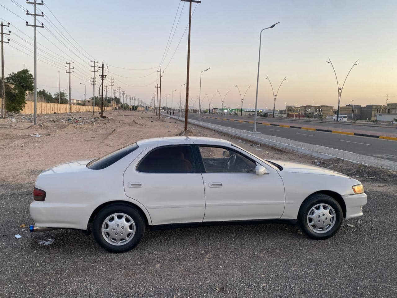 كرسته مكفوله من الكص وضربه علمن نقل جثه فقط رقم بصره سنويه مجدد 2026 مكينه وكير جدد تخم تاير حداد جديد سعر 39 وبيه مجال رقم الهاتف *********** لعنوان بصره زبير حي صحفين
